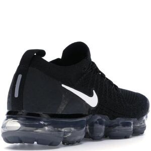 NIKE VaporMax 2 Black White Womens 8 US 942843-001 39 EUR RARE MODEL